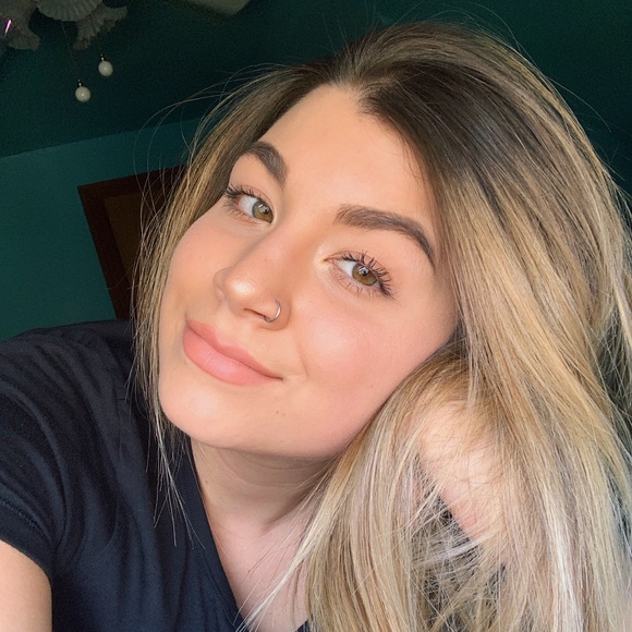 ashleyferrari98